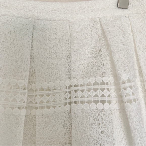Hailee C White Embroidered Midi Skirt - Picture 2 of 7